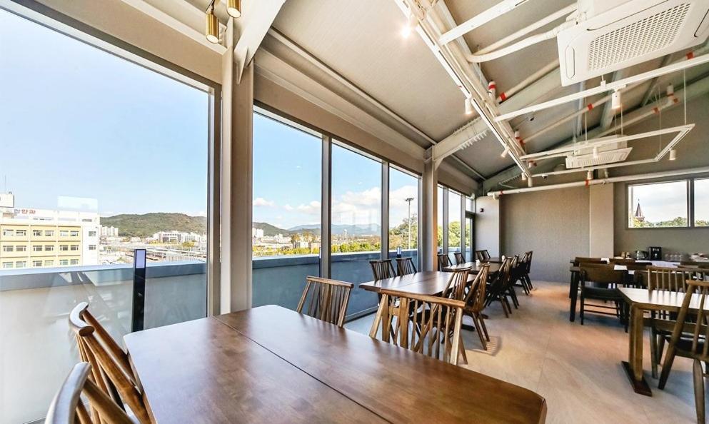 Centro Hotel Chilgok Eksteriør bilde